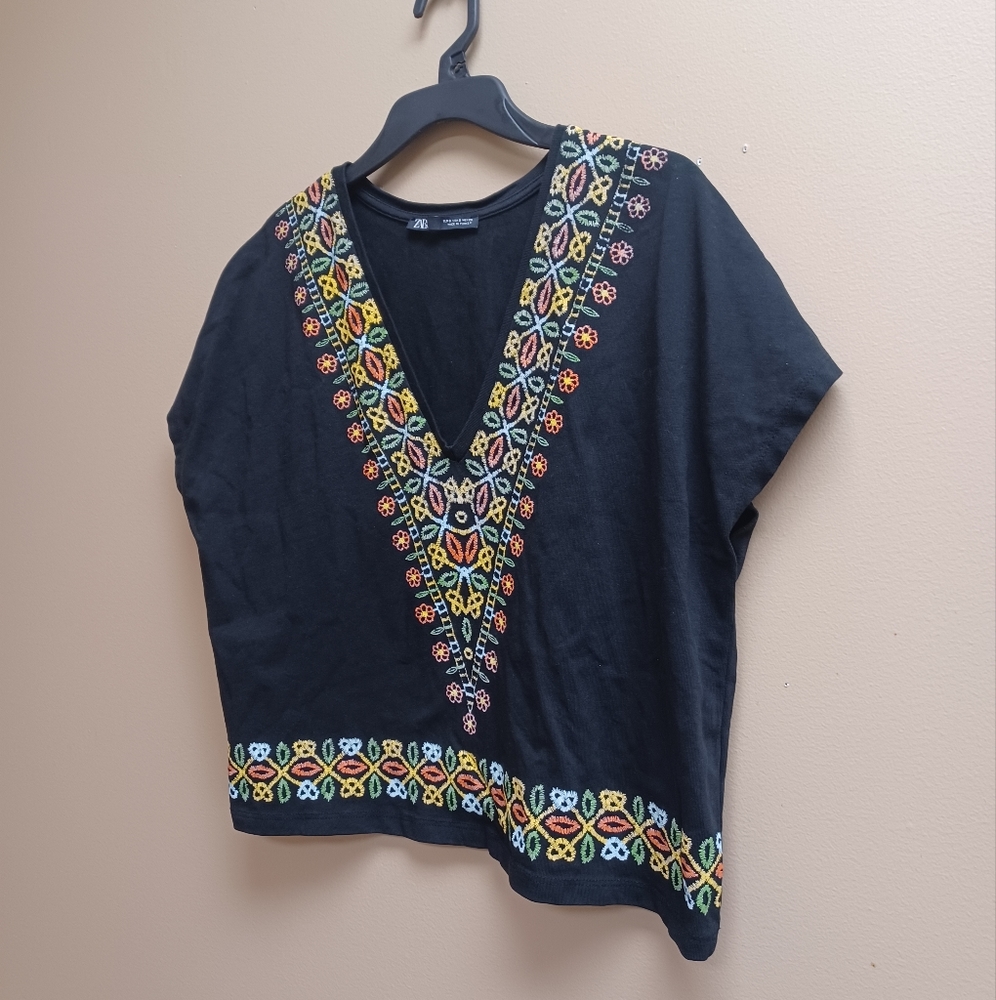 ZARA embroidery print blouse- small